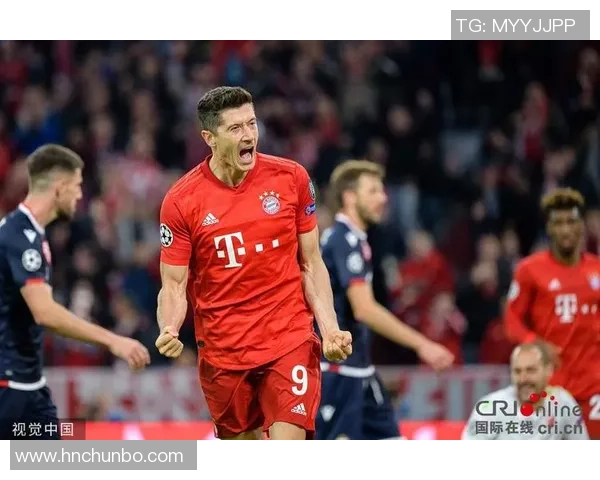 拜仁足球队球星简介：从穆勒到莱万他们的辉煌历程与成就